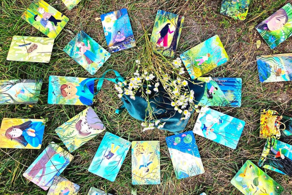 Karty uważnościowe wspierające neuroregulację i pracę z ciałem podczas warsztatów