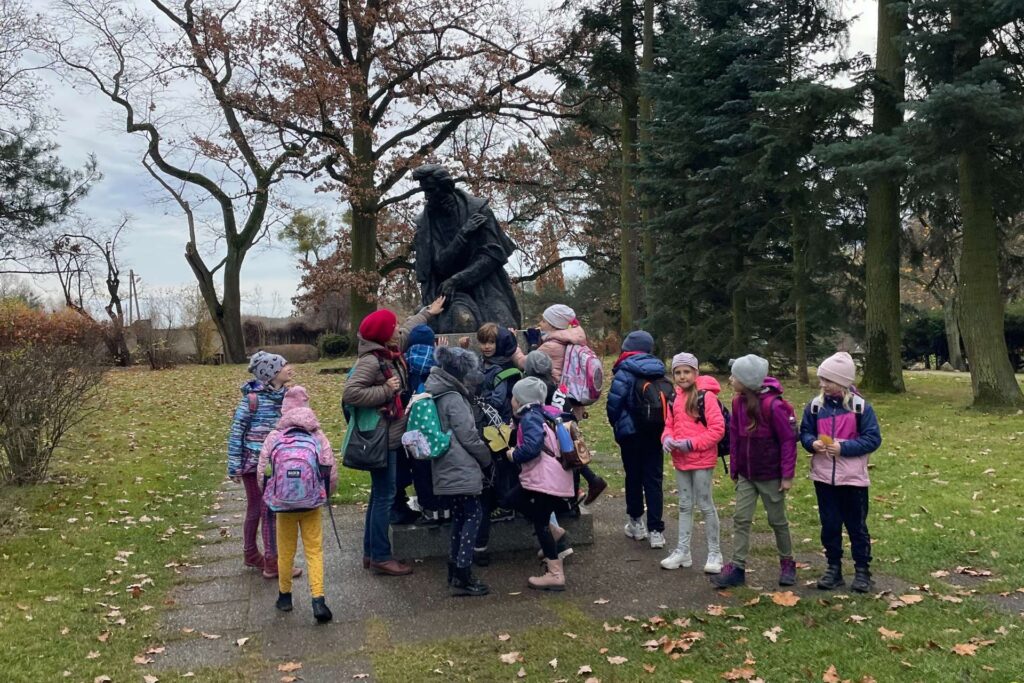 Ognisko w Granicy w Kampinoskim Parku Narodowym po wycieczce śladami Chopina